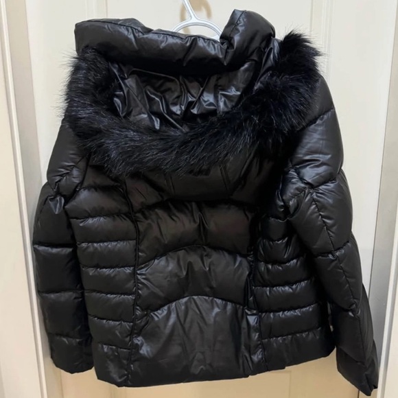 GUESS Black Shiny Puffer With Faux Fur Hoodie Ladies Size XL - Picture 6 of 12